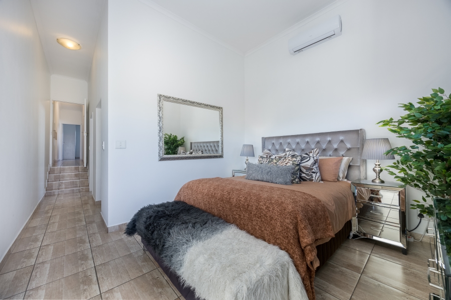 3 Bedroom Property for Sale in Deo Gracia Western Cape